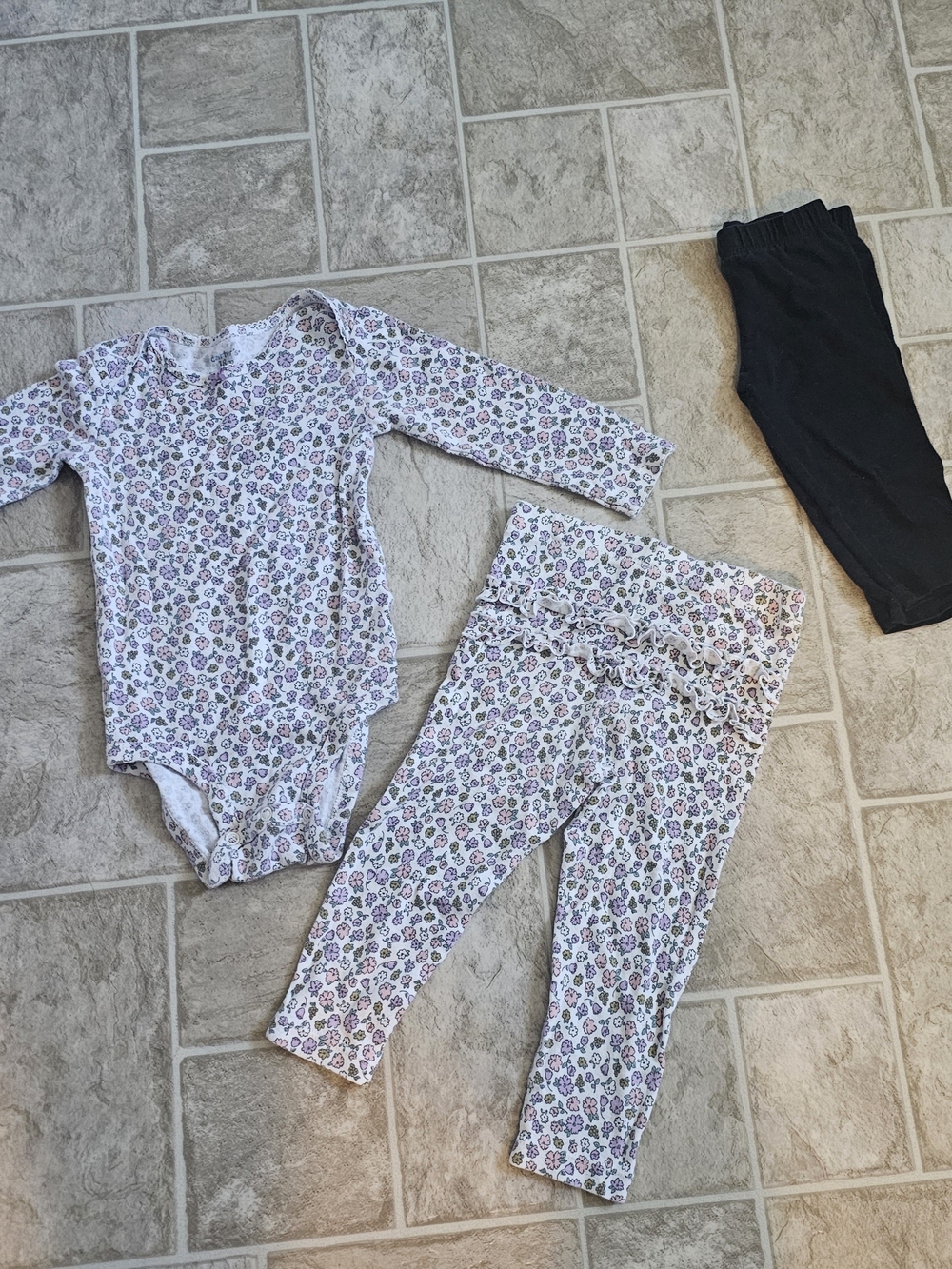 Carter's Floral Print Long Sleeve Onsie & Leggings Set